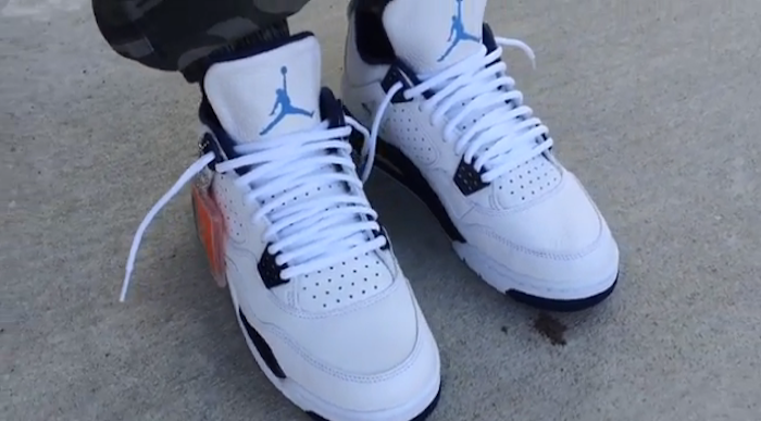 Air Jordan 4 Columbia