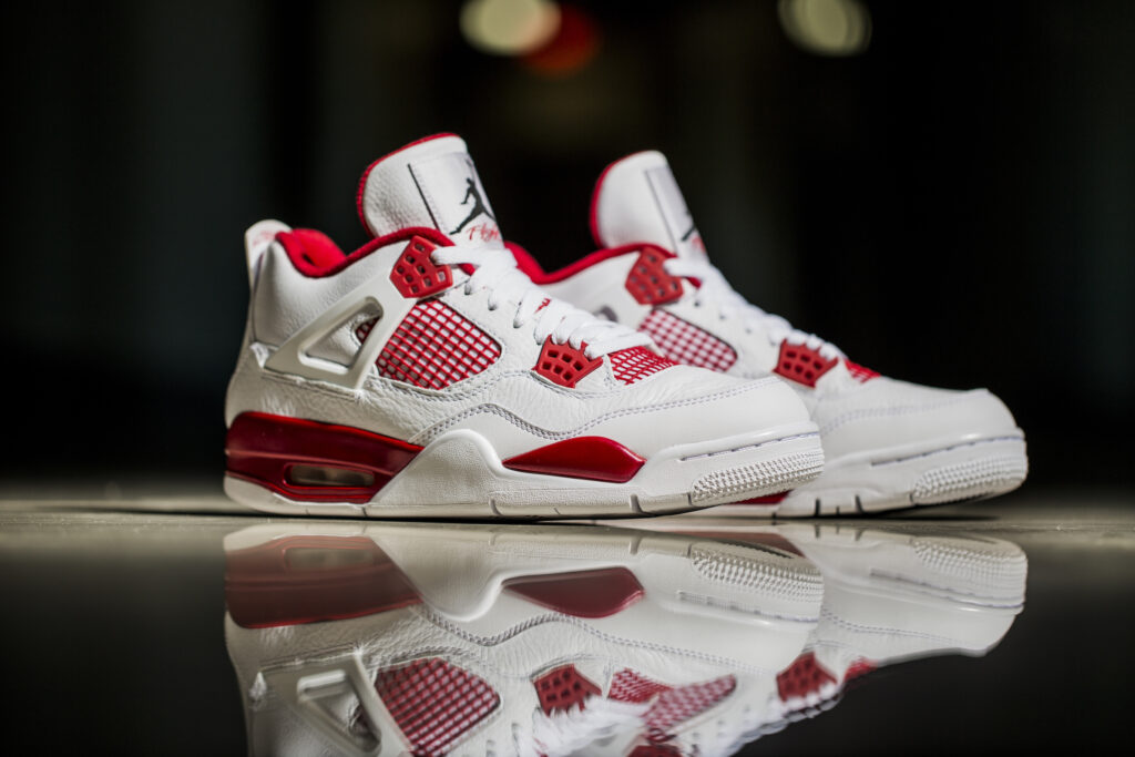 Air Jordan 4 Retro “Alternate 89” On-Feet Overview