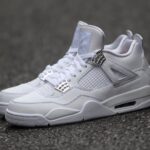 Air Jordan 4 Pure Money