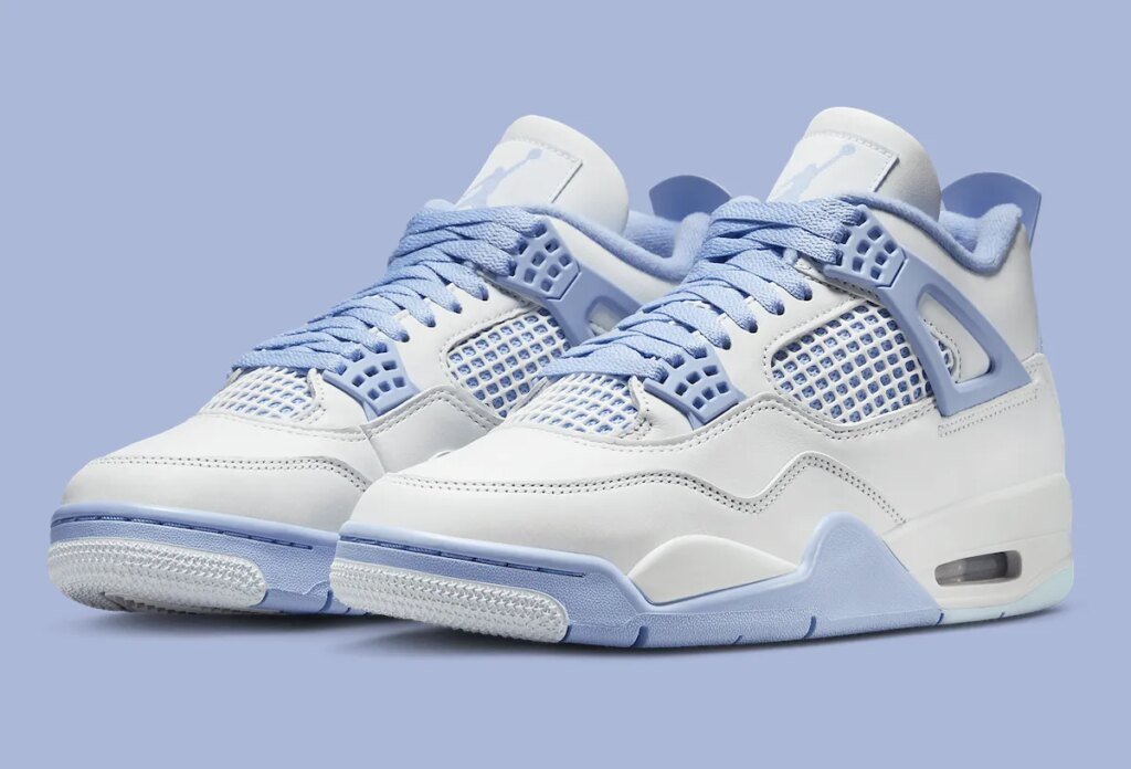 The Air Jordan 4 “Aluminum” is Now Available